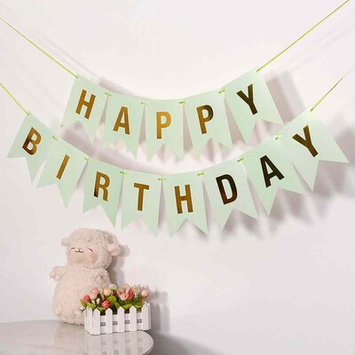 Boldog születésnapot angolul, aranyozott fecskefarkú zászló dekoráció zászlós parti kellékek