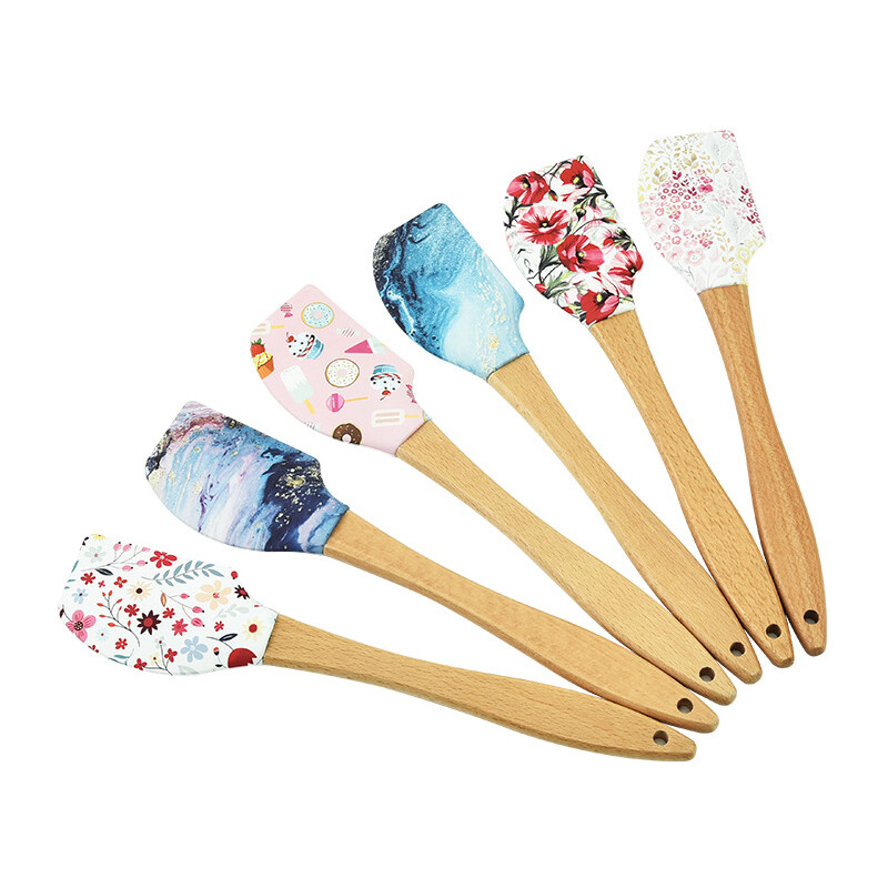 Spatulă de patiserie din silicon moale pentru prăjituri cu mâner din lemn Racletă pentru copt cremă antiaderentă unt aluat instrumente de amestecare blendere de bucătărie