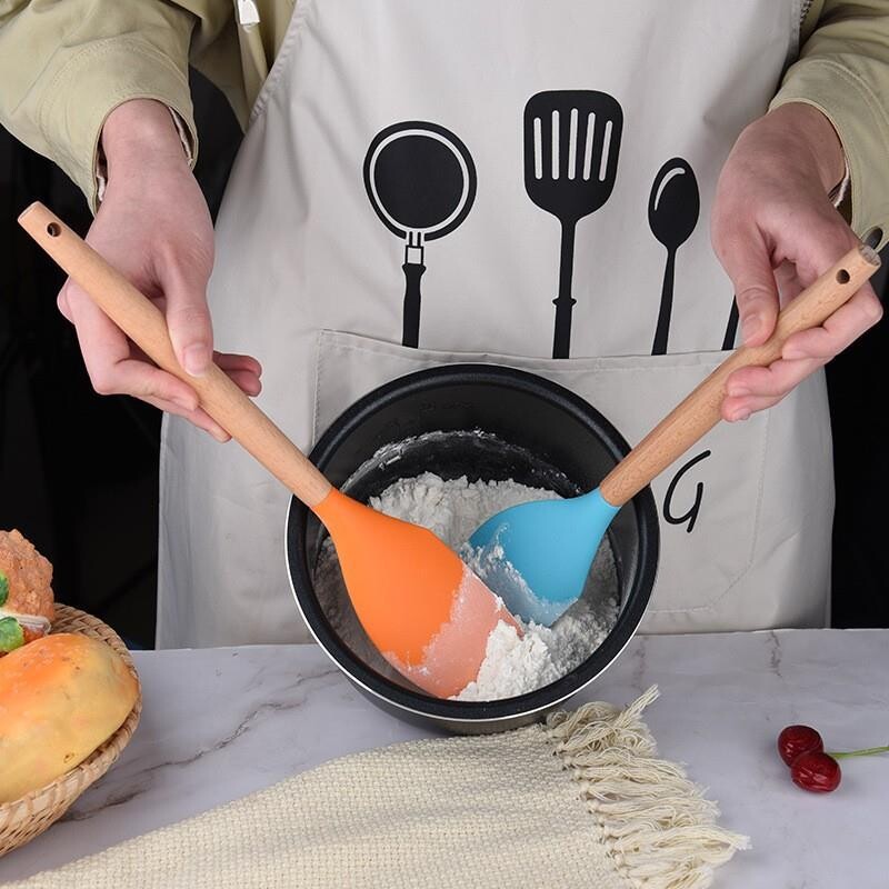 Silikoninis kreminis kepimo grandiklis Nelipnus sviesto mentelė pjaustytuvas Šokoladas glotnesnis karščiui atsparus virtuvės konditerijos įrankiai grandiklis