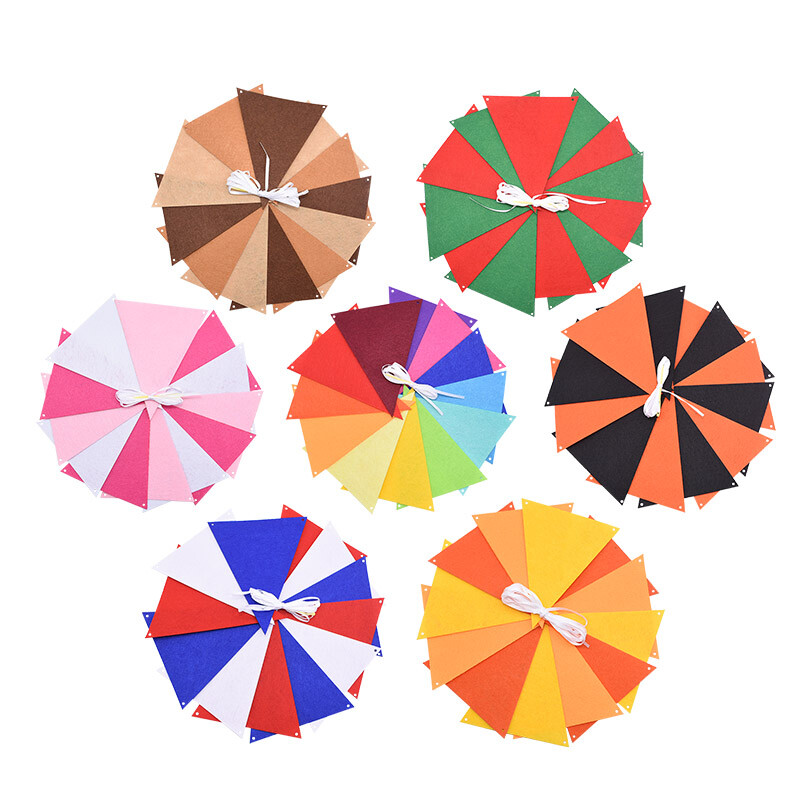 12 zászló Többszínű filc transzparens füzérek Esküvői sármány zászlós Születésnapi parti Babazuhany DIY Függő füzér zászlók dekoráció