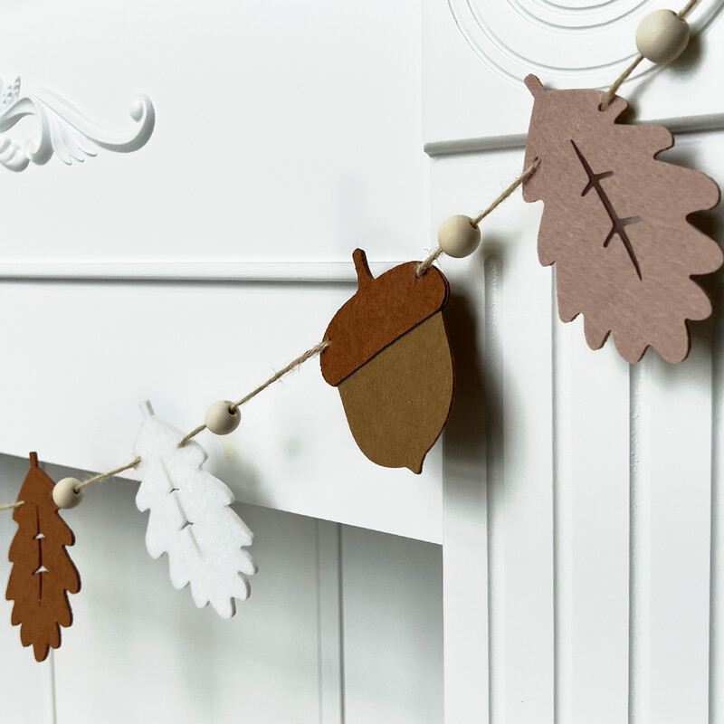 1 db őszi füzér makk és tölgylevelek, semleges őszi zászló, filclevelek és fagyöngyök, hálaadási lakberendezés