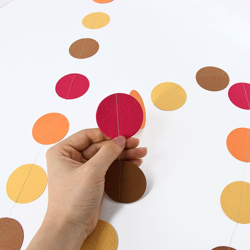 Őszi levelek juharfüzérek kerek papírfüzér Hálaadás szalaghirdetés Otthoni Születésnapi Party dekoráció Fal Kandalló Ünnepi dekoráció