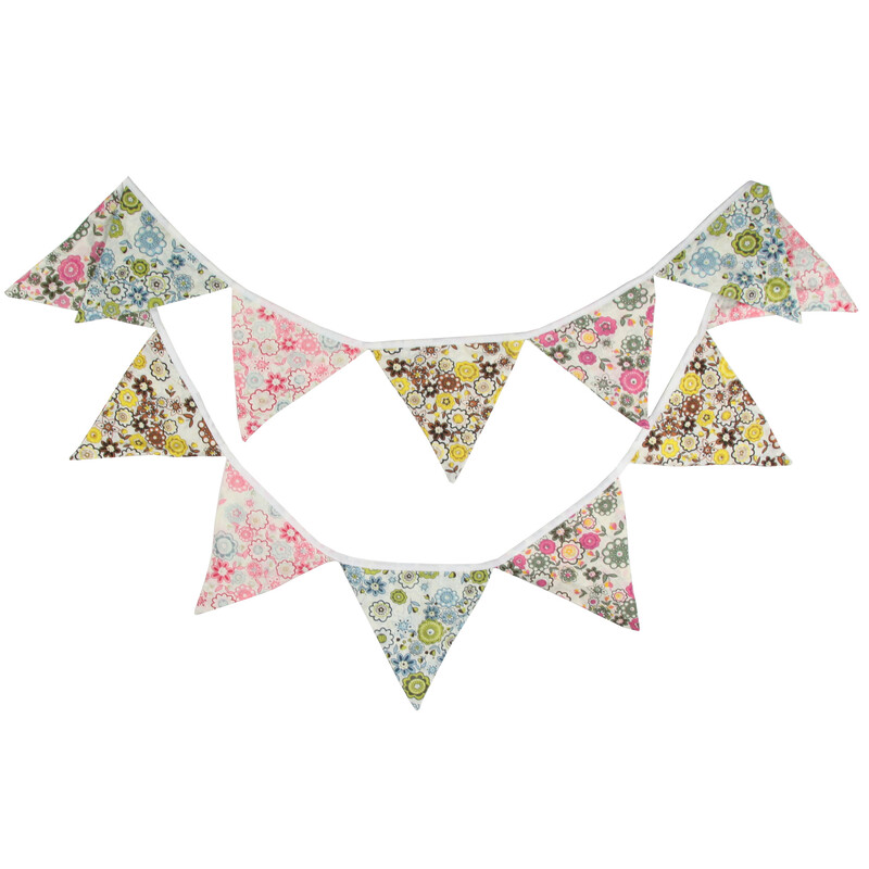 Távolság 3,2 M Vintage virágos szövet sármány 12 zászlós zászló Születésnapi esküvői party dekoráció Banner Baby Shower karneváli füzér