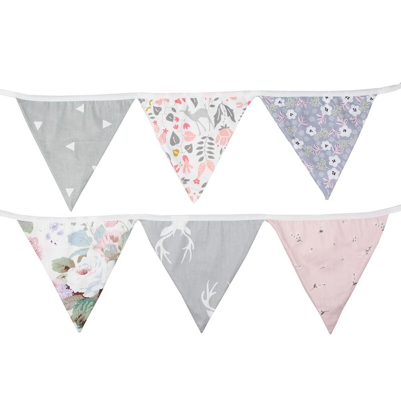 12 zászló, 3,2 m, kétoldalas