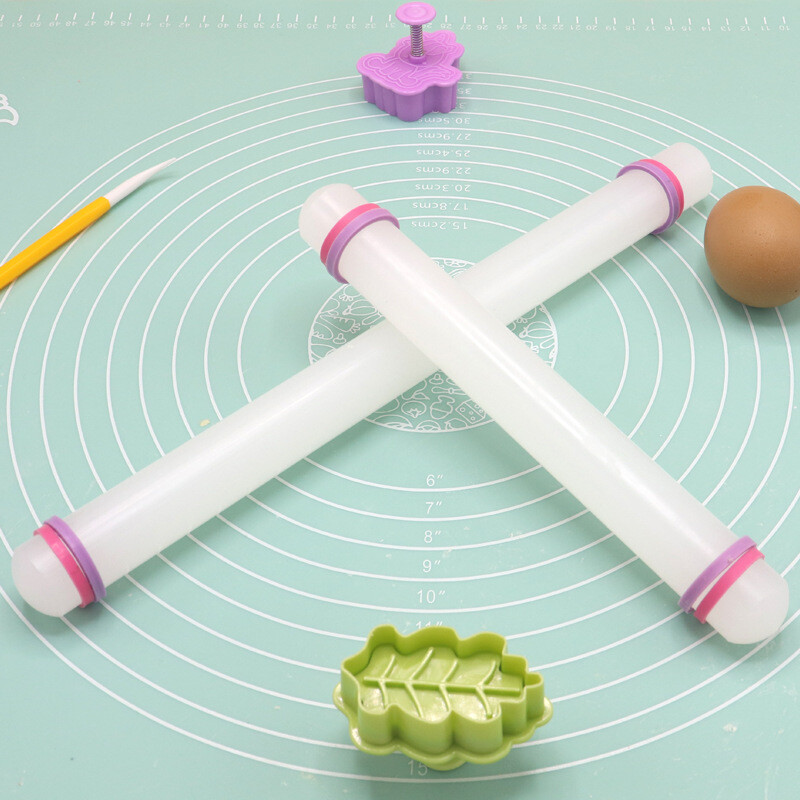 23/33/45/50 cm-es műanyag sodrófa konyhai süteménysütő eszköz PP tapadásmentes felületű pálcika körkörös háztartási cukros tészta sodrófa
