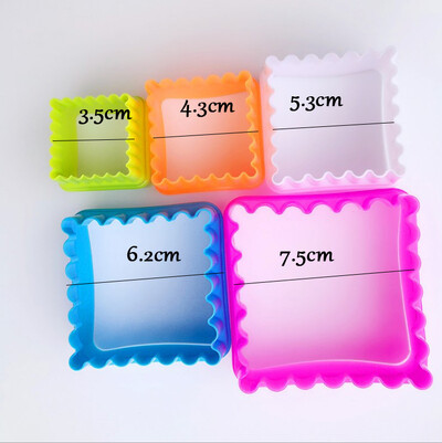 Dombornyomott sodrófa karácsonyra, rénszarvas virágmintával gravírozott görgős tésztával karácsonyi dekoráció sütihez keksz tortához