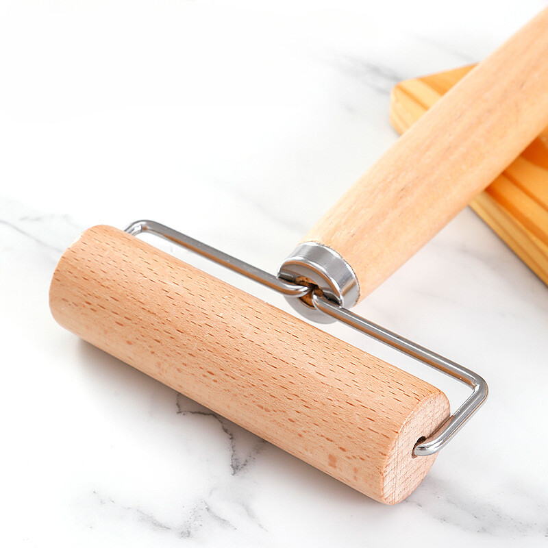 Medinės rankenos kočėlas su dvigalviu buitiniu medžio masyvo voleliu koldūno oda Buko medienos kočėlui