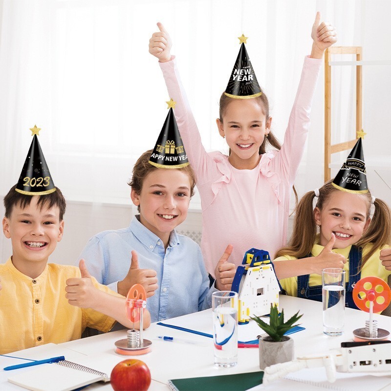 Lézeres csipkepapír sapka Felnőtt Gyerekek Születésnapi Kalap Ünnepi Party Születésnapi Öltöztetős Kalap Csillogó Állítható méret