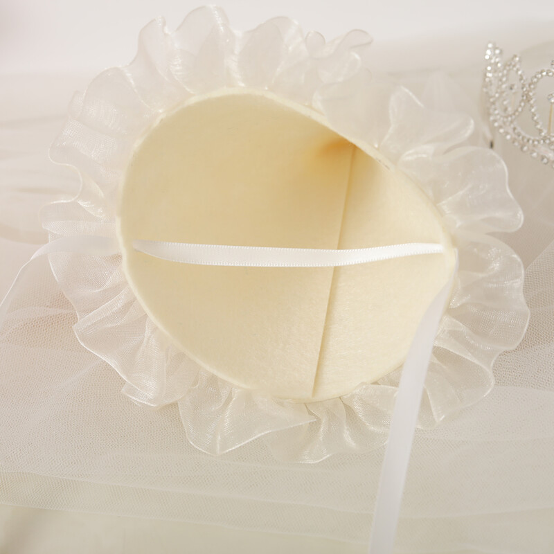 Bézs csipke filc születésnapi sapka party fejdísz fotó kellékek 1 szett 1 db.