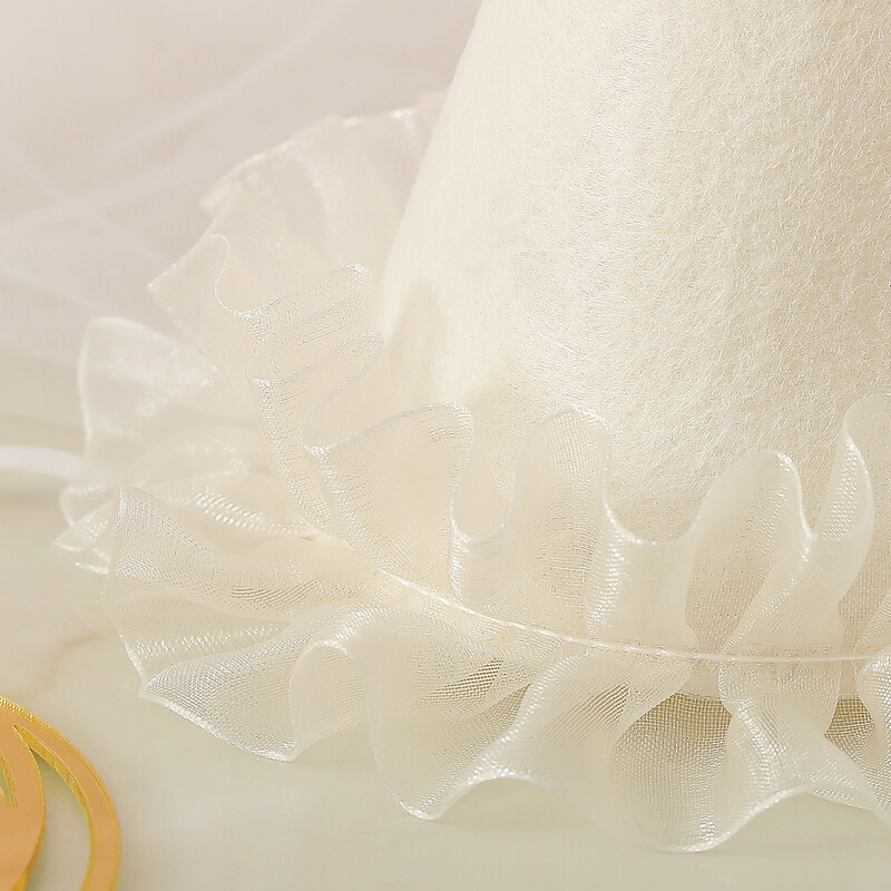 Bézs csipke filc születésnapi sapka party fejdísz fotó kellékek 1 szett 1 db.