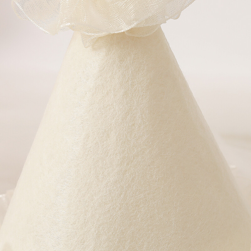 Bézs csipke filc születésnapi sapka party fejdísz fotó kellékek 1 szett 1 db.