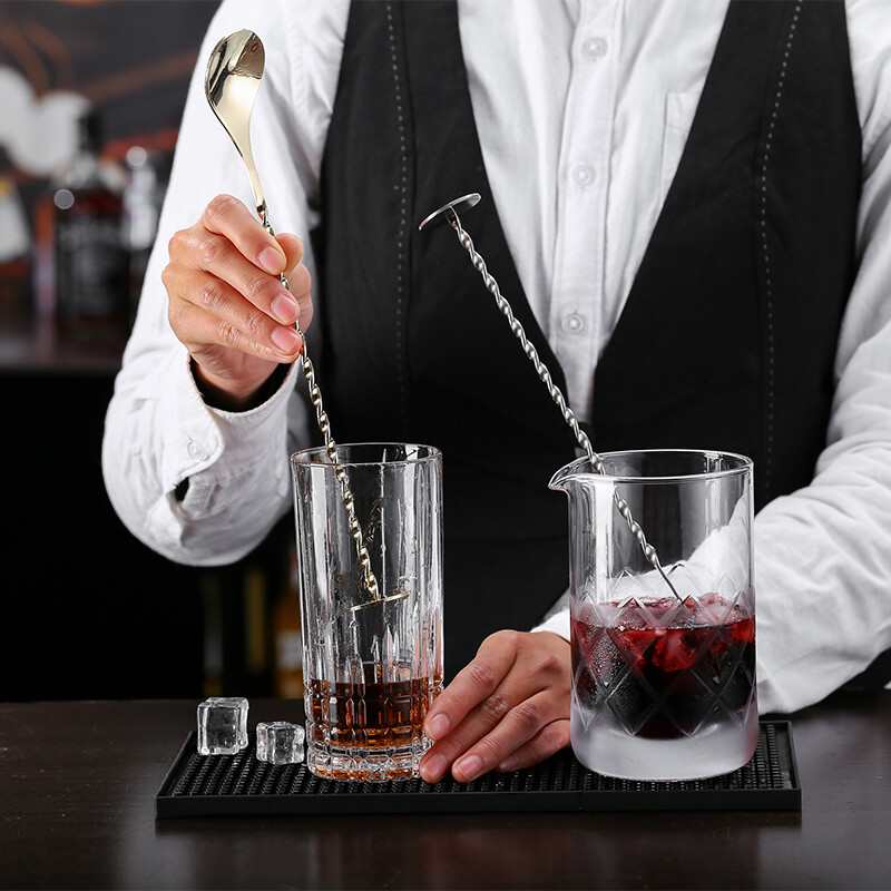 26 cm susuktas maišymo šaukštas, spiralės formos su stūmokliu, nerūdijantis plienas, patvarus dvigalvis strypas Prietaisai kokteilių šaukštas