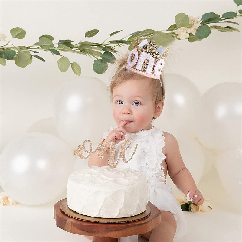 Gyermekek első születésnapi bulijának dekorációja féléves koronás parti dekoráció kalap helyszín elrendezése fotó kellékek