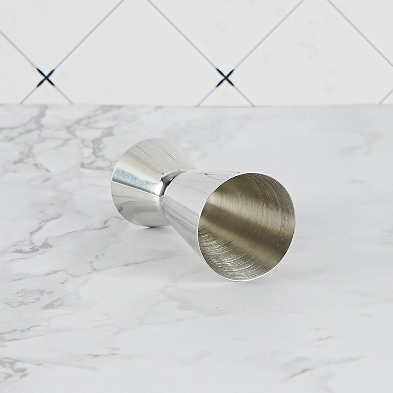 KLP 2/4cl rozsdamentes acél ezüst tükörfény mérőpohár pontos kalibrálással és könnyű hordozhatósággal