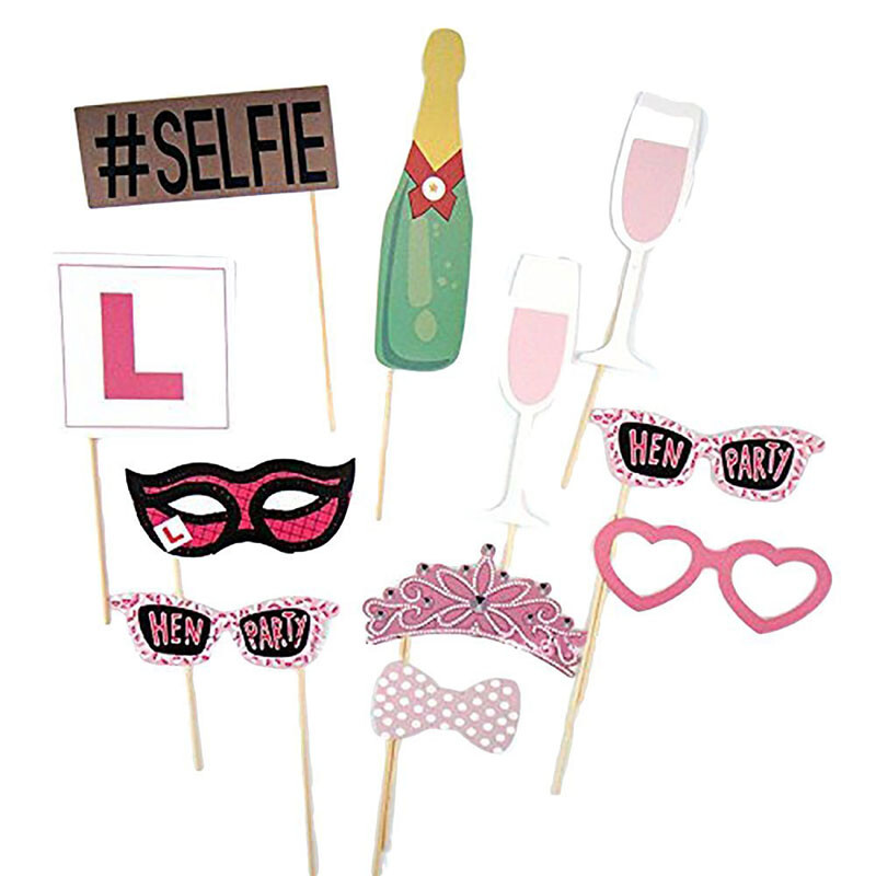 30db Photo Booth kellékek DIY Single Queen Princess Maszk Szemüvegek Bajusz ajak Egy Stick Photobooth Kellékek Esküvői parti kellékek