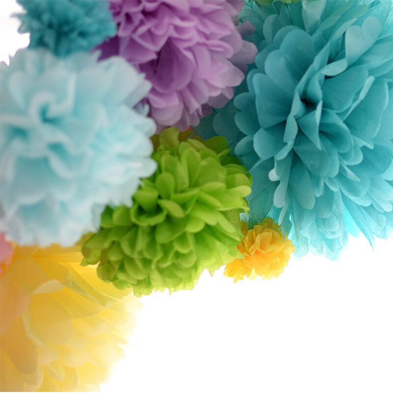 Tamsiai žalios knygos „Pom Pom“ rinkinys – aukso ir smėlio spalvos vakarėlių dekoracijų rinkinys elegantiškoms šventėms ir renginiams