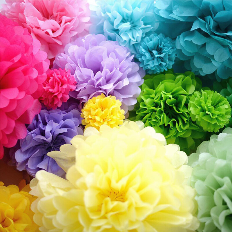 Tamsiai žalios knygos „Pom Pom“ rinkinys – aukso ir smėlio spalvos vakarėlių dekoracijų rinkinys elegantiškoms šventėms ir renginiams