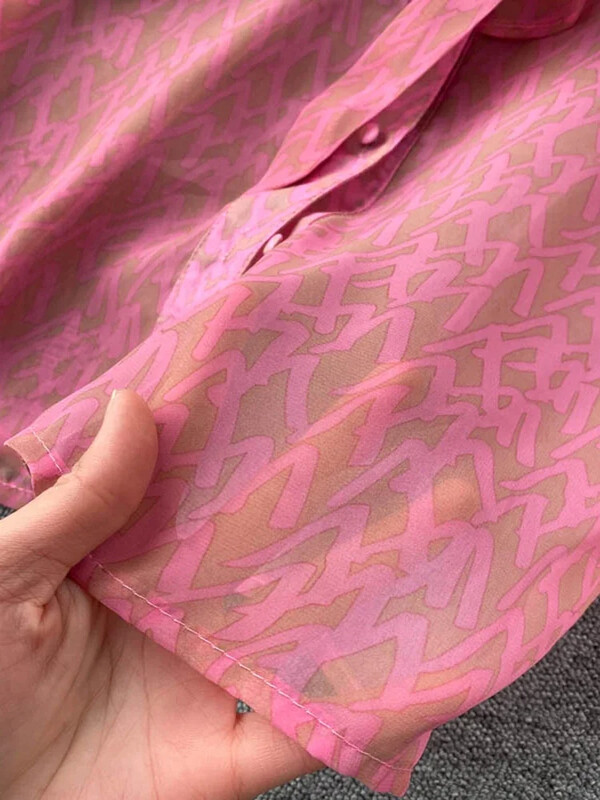 Női tavaszi új blúz Sweet Pure V-nyakú masni felfújható ujjú divatnyomtatás, laza sokoldalú sifon ing D0139