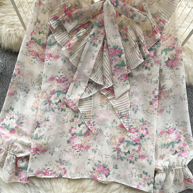 Elegáns női fodros masni felső Szexi koreai divatos puff hosszú ujjú, vágott felső nyári női blúz