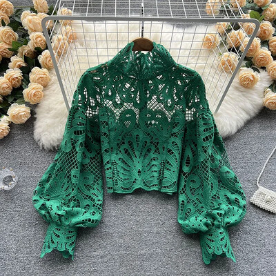 Tavaszi őszi új divat blúz női üreges lámpás ujjú temperamentumos parti állógallér vékony rövid csipke ing felsők C342