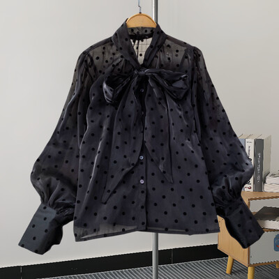 XFPV édes fodros állógallér hosszú ujjú temperamentumos ing pöttyös ing női koreai divat tavaszi nyár 2024 SM11350