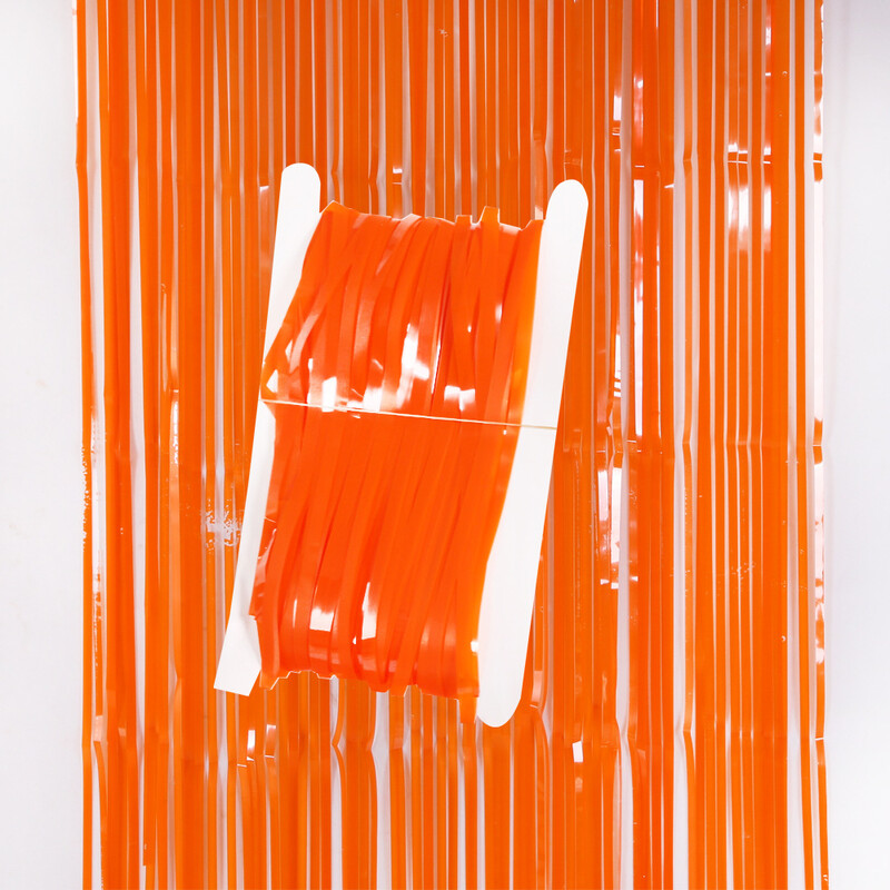 2db Halloween dekoráció hátterű Tassle függönyök fekete narancssárga fólia rojtos függöny születésnapi halloween bulihoz, háttér dekoráció