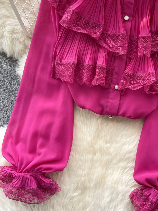 XFPV női édes, drapírozott fodros csipke könnyű blúz állógallér, hosszú ujjú bő ingek 2024. tavasz nyár SM10889