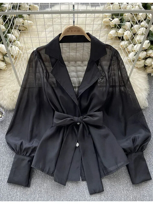 Női tavaszi őszi ing Vintage buborékos ujjú póló nyakú póló New Niche Design, fűzős deréktávolságú vékony felső D5661