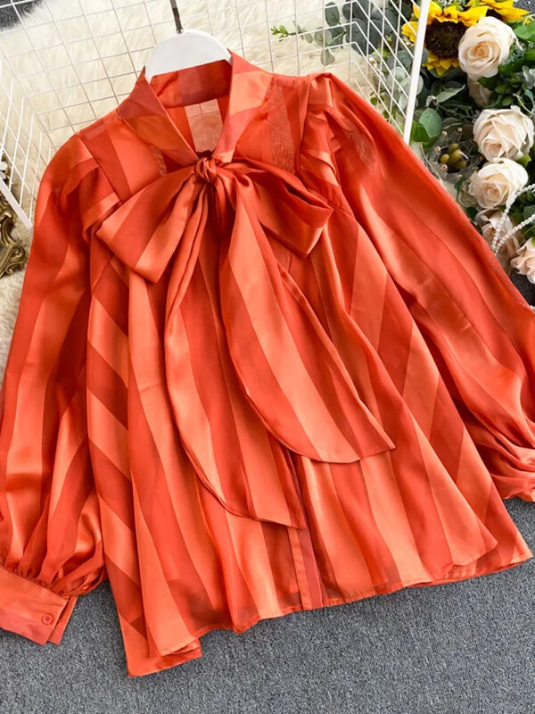 Moteriški marškiniai „Sprin Autumn“ Nauji atlasiniai marškiniai „Bow Apykaklės“ Puff rankovės Laisvos Moteriškos Moteriškos Palaidinės „Tide Tops“ ML671