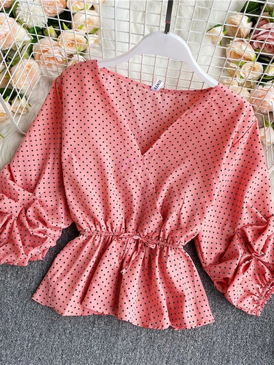 Ανοιξιάτικη καλοκαιρινή γυναικεία μπλούζα Νέα ρετρό πουά με λαιμόκοψη με λαιμόκοψη με λαιμόκοψη Κορέα Λεπτό μπλουζάκι με βολάν από σιφόν LL154