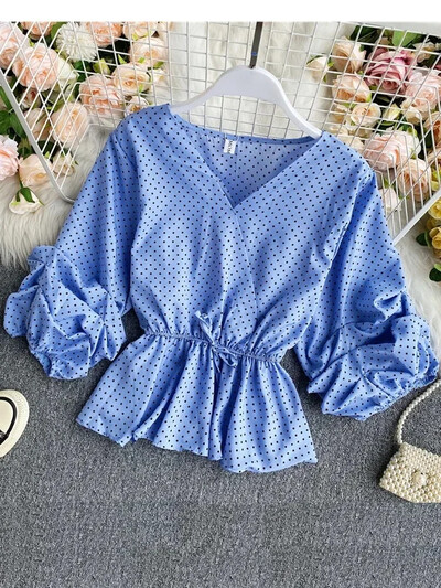 Tavaszi őszi női blúz Új, retro, pöttyös V-nyakú, lámpás ujjú felsők Korea vékony és mindenre passzoló fodros sifonfelső GX154