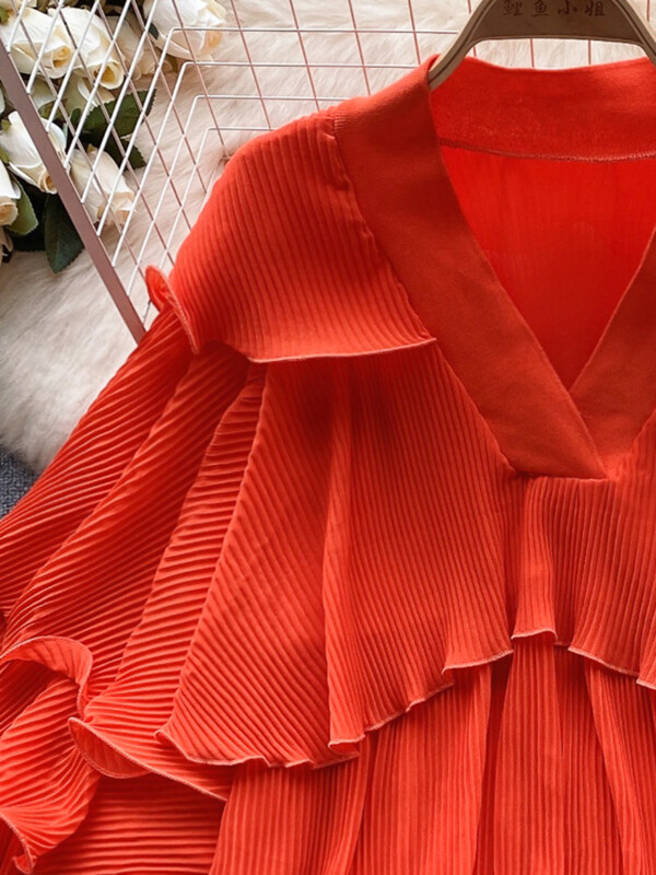 XFPV női fodros redőzött koreai változat blúz V-nyakú, kiszélesedő ujjú, bő egyszínű ingek 2024. tavaszi ősz SM10891