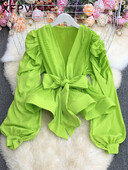 XFPV női temperamentum pántos derék zárt tömör masni ing puff hosszú ujjú felső blúz Y2k felső édes koreai nyár 2023 SM2981