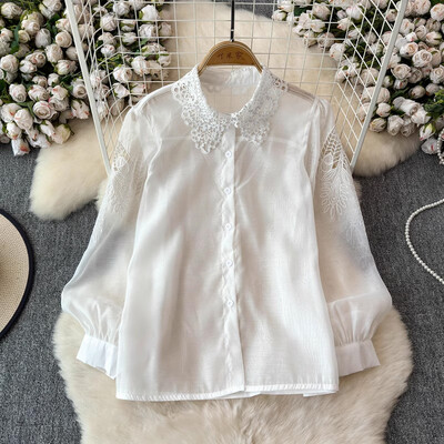 EWQ sokoldalú gyöngyhímzésű üreges női ing 2024 új, bő hajtókás galléros hosszú ujjú fényvédő felsőruha 27X908