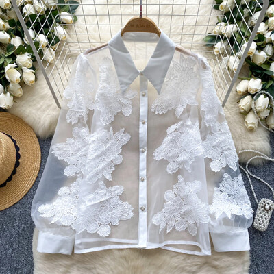 Alapok Lehajtható gallér, hosszú ujjú, vékony, egysoros, elegáns, virágos hímzett hálós felső francia női High Street őszi blúz