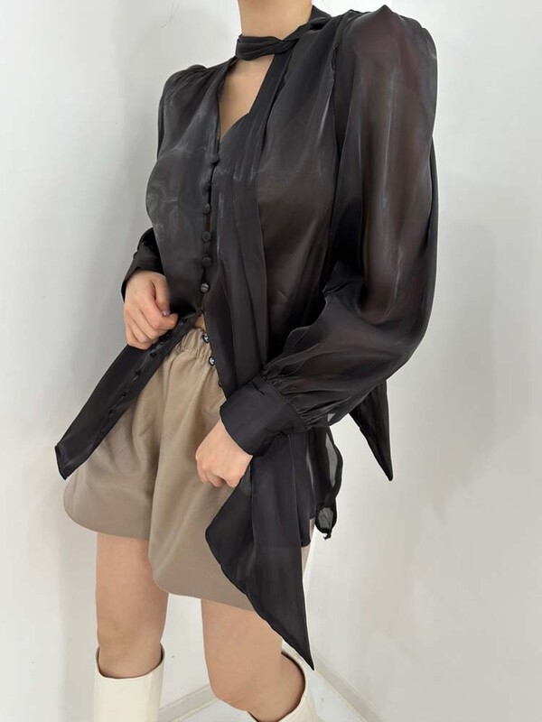 Vintage sieviešu topi ar pufām piedurknēm Taurītes kaklasaites krekls, 2024. gada pavasara vasara Solid, mīksta, spīdīga, pogājama blūze Streetwear INKEO 4T027