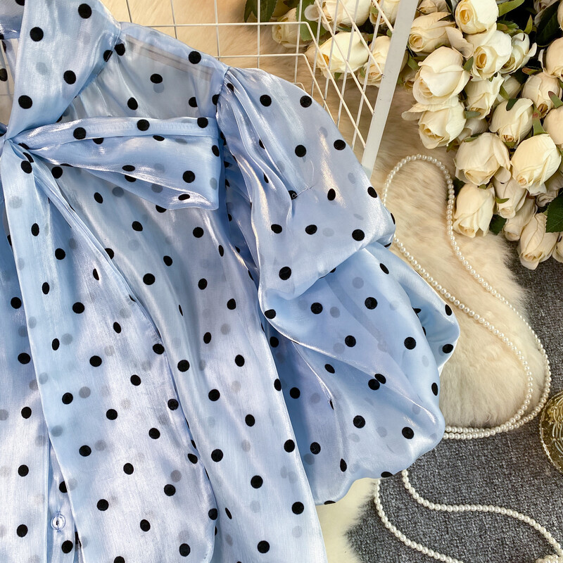 Κομψό φιόγκο φουσκωτό μανίκι με στρογγυλή κουκκίδα μπλούζα λεπτή σέξι γυναικεία πουκάμισο με φόρεμα στο δρόμο Γαλλική μόδα Crop Top