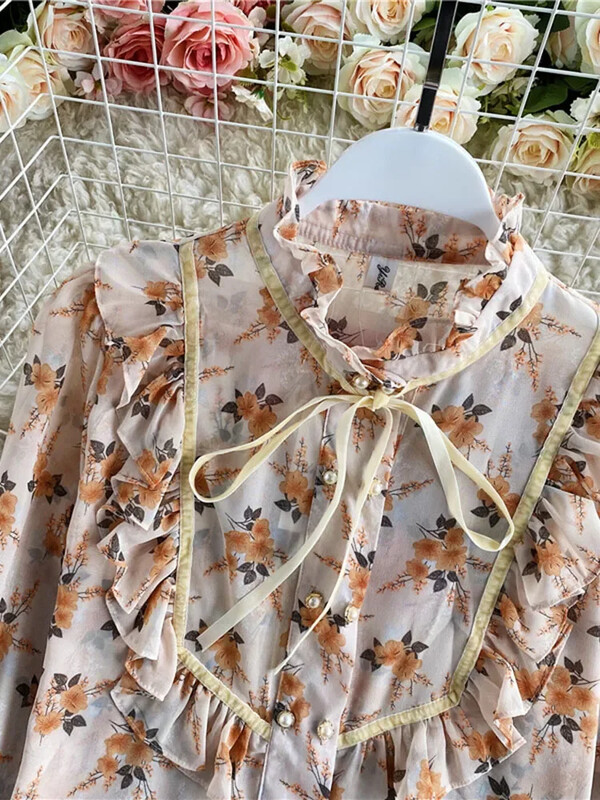 Pavasara rudens Jauna brīva temperamenta blūze Sieviešu sēnīšu statīva apkakle, rievota ziedu trompete piedurknēm Šifona augšējais krekls C151