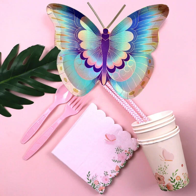 8 vendég Színes pillangós eldobható tányérok Tavaszi pillangótündér tematikus partikellékek Gyerekek szíves pillangós születésnapi parti
