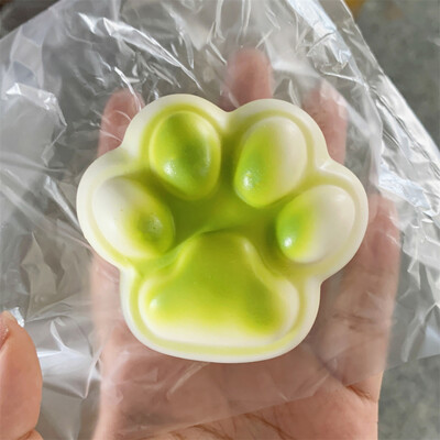 2.16 INCH 1PC Draw Направи си сам Симулиран котешки нокът Soft Rising Toy Play Cute PU Slow Rebound Party Mochi Squeeze Food Stress Squishy White