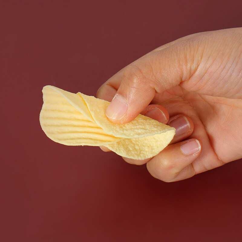 Szimulált burgonya chips hamis torta modell gyerekjáték kellékek farkasfogú krumpli hamis burgonya chips Gyorsétterem ablakának kijelzője