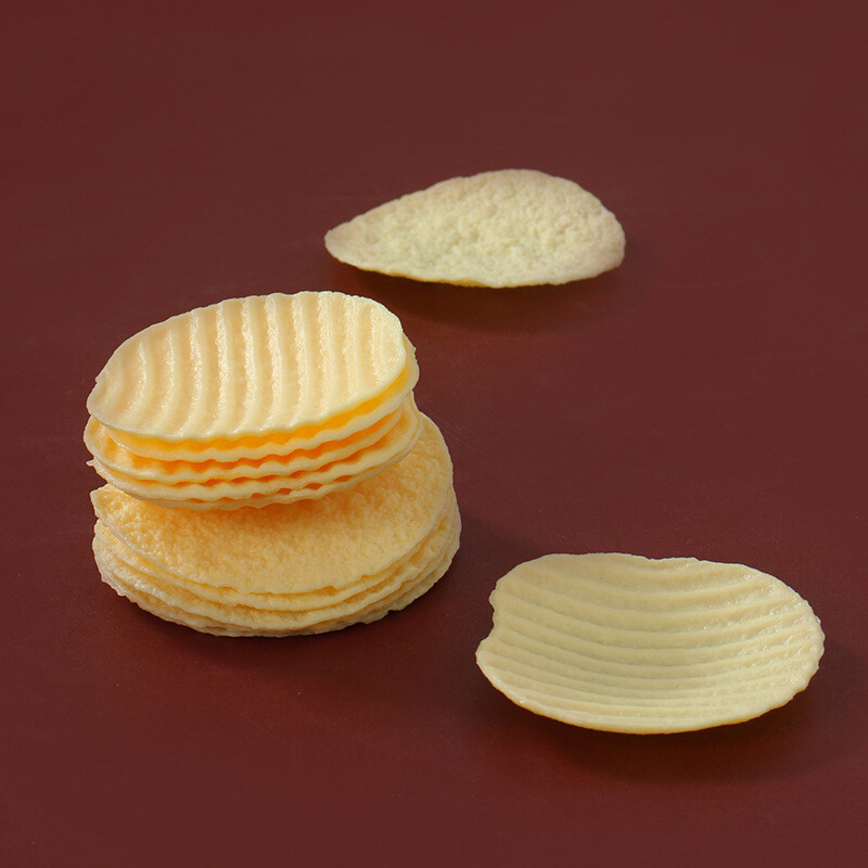 Szimulált burgonya chips hamis torta modell gyerekjáték kellékek farkasfogú krumpli hamis burgonya chips Gyorsétterem ablakának kijelzője