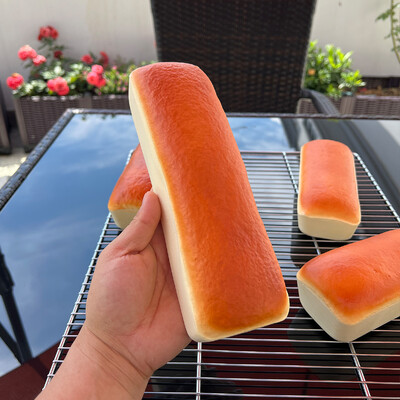 Squishy, lassú visszapattanó csipetnyi kenyér sajttorta Lassan kelő dekompressziós élelmiszer modell 1db