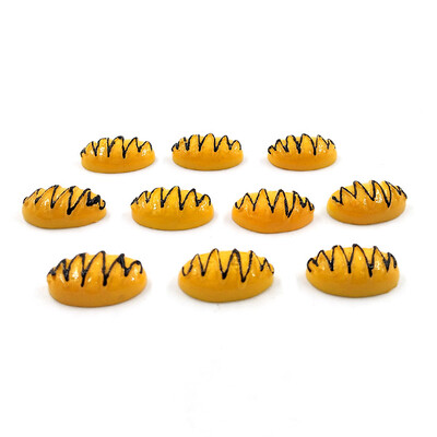 10 db szimulációs étel kis torta kenyér mesterséges miniatűr figura barkácsház kiegészítők baba lakberendezési dekoráció gyanta kézműves