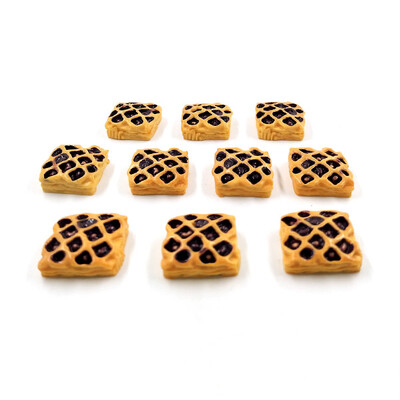 10 db szimulációs étel kis torta kenyér mesterséges miniatűr figura barkácsház kiegészítők baba lakberendezési dekoráció gyanta kézműves
