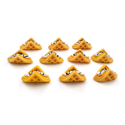 10 db szimulációs étel kis torta kenyér mesterséges miniatűr figura barkácsház kiegészítők baba lakberendezési dekoráció gyanta kézműves