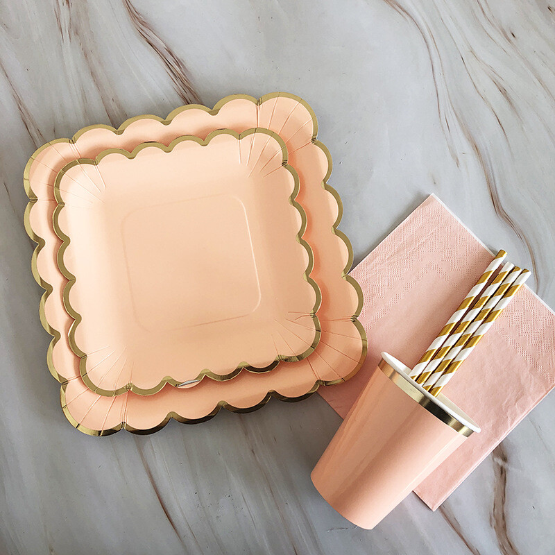 Kuldfoolium roosa Sünnipäevapeo kujundusega kooginõu Ühekordsed lauanõud Peotarbed Pabertaldrikutass Baby Shower