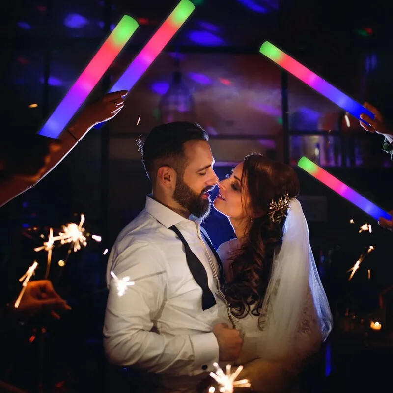 Led putu spieķi Mirgojoši mirdzoši spieķi iedegas zizli dzimšanas dienas kāzām, Ziemassvētkiem, Halovīni, bērnu rotaļlietu ballīšu piederumi