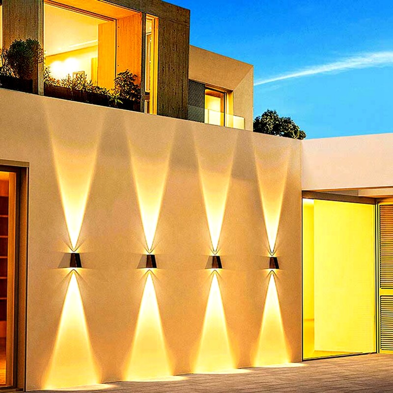 Saules sienas gaismas āra dārza apgaismojums Ārējais saules enerģijas LED āra lampas sienas lampas pagalma un dārza dekori.