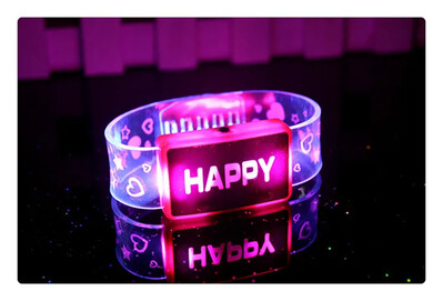 Βραχιόλια 6 τεμαχίων Led Glow Light Up Βραχιόλια LOVE που αναβοσβήνει βραχιόλι Λαμπερό βραχιόλι Glow in The Dark Rave Χριστουγεννιάτικα παιχνίδια